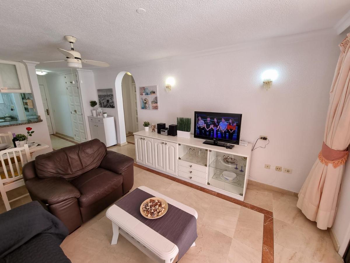 Casa Teide, Ground Floor Apartment Parque Santiago 1, Heated Pool, 100 M To Sea And Beach, Wifi Playa de las Américas Dış mekan fotoğraf