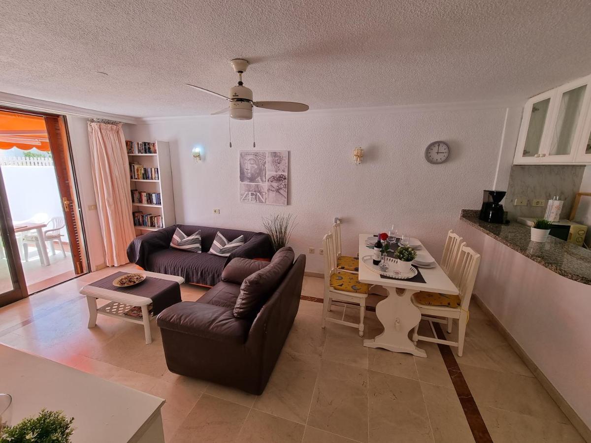 Casa Teide, Ground Floor Apartment Parque Santiago 1, Heated Pool, 100 M To Sea And Beach, Wifi Playa de las Américas Dış mekan fotoğraf